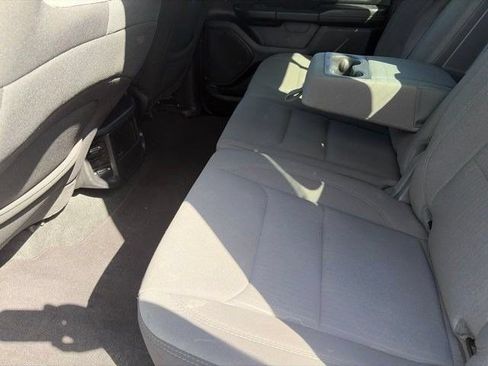 Used 2023 RAM 1500 Big Horn AWD/4WD image 30