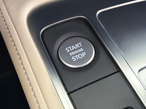 Used 2024 INFINITI QX60 Luxe FWD image 6