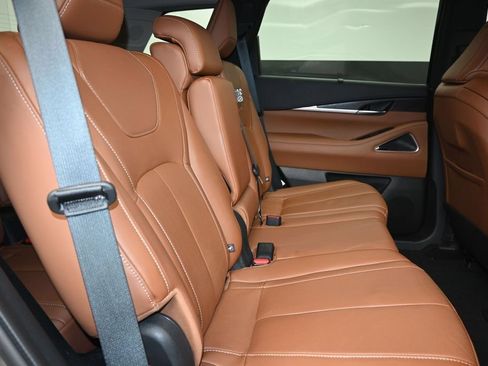 Certified 2023 INFINITI QX60 Sensory w/ Cargo Package AWD/4WD image 21