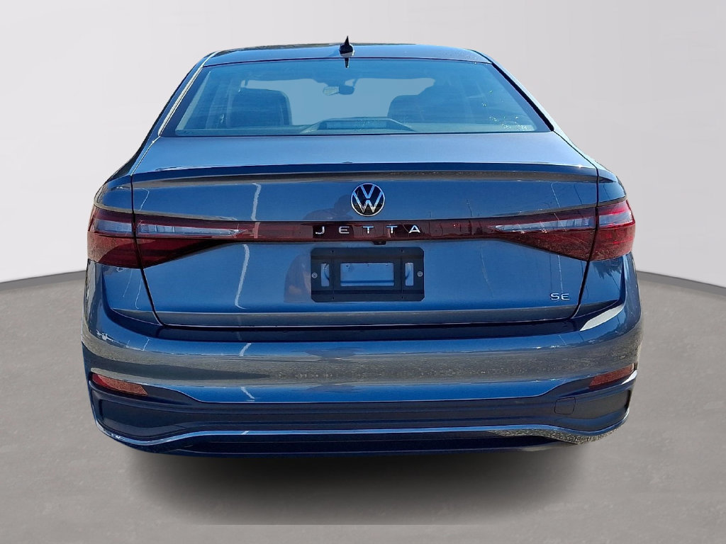 Used 2025 Volkswagen Jetta SE FWD image 5
