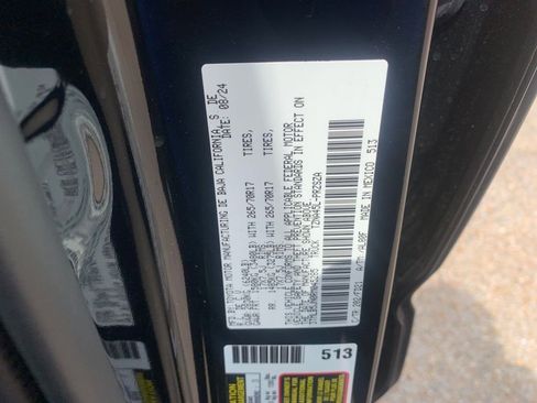 New 2024 Toyota Tacoma TRD Off-Road image 31