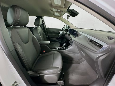 Used 2025 Buick Encore GX Preferred image 29