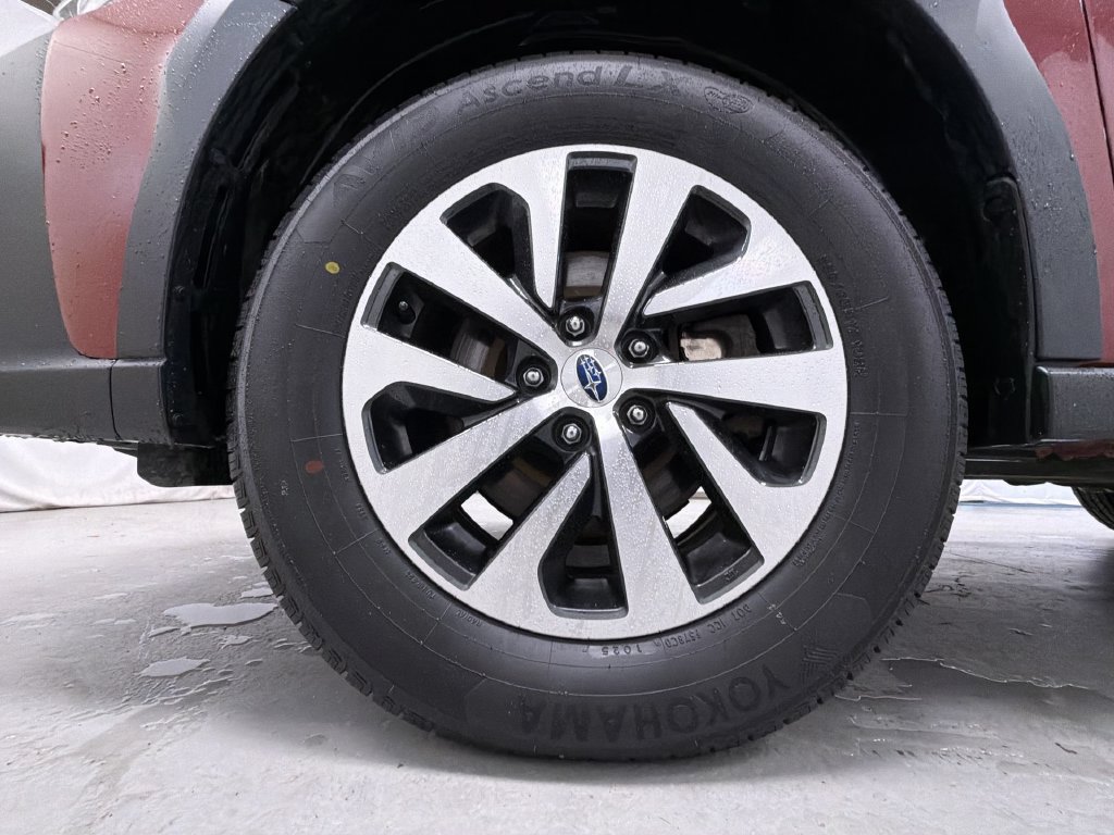 Used 2024 Subaru Outback Premium AWD/4WD image 14