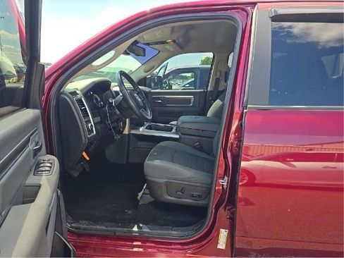 Used 2017 RAM 1500 Big Horn AWD/4WD image 4