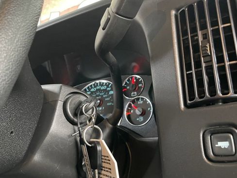 Used 2024 GMC Savana 2500 w/ Driver Convenience Package image 21