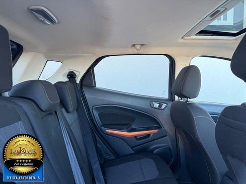 Used 2021 Ford EcoSport SE w/ SE Appearance Package image 15