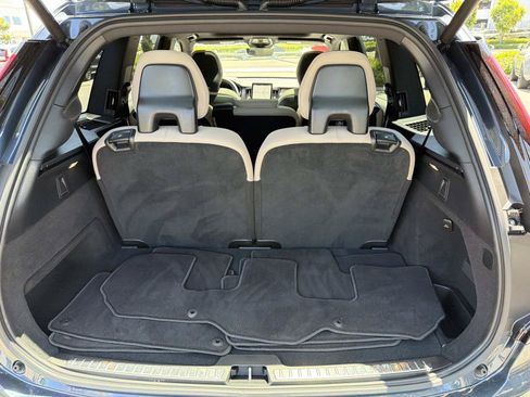 Used 2026 Volvo XC90 B6 Core AWD/4WD image 24
