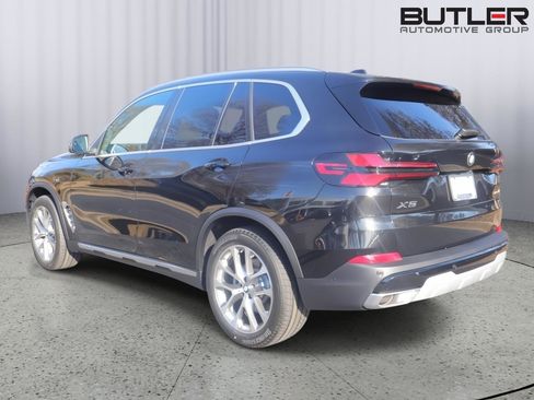 New 2026 BMW X5 sDrive40i w/ Climate Comfort Package RWD image 4