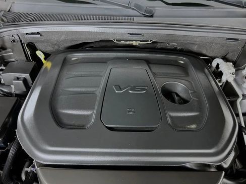 Used 2020 Jeep Grand Cherokee Altitude image 30