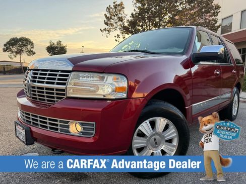 Used 2014 Lincoln Navigator 4WD image 22
