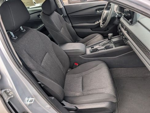 Used 2023 Honda Accord EX image 7