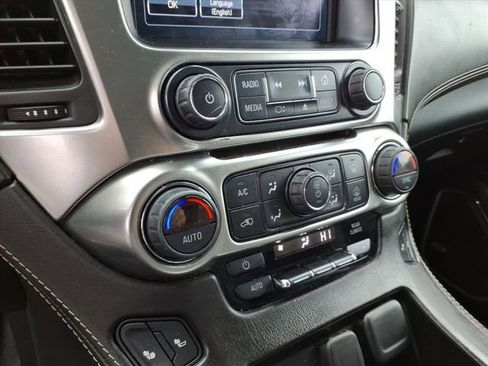 Used 2020 Chevrolet Tahoe LT image 24