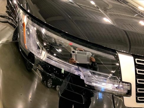 New 2026 Land Rover Range Rover SE AWD/4WD image 13