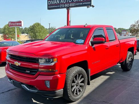 Used 2018 Chevrolet Silverado 1500 LT w/ All Star Edition AWD/4WD image 5