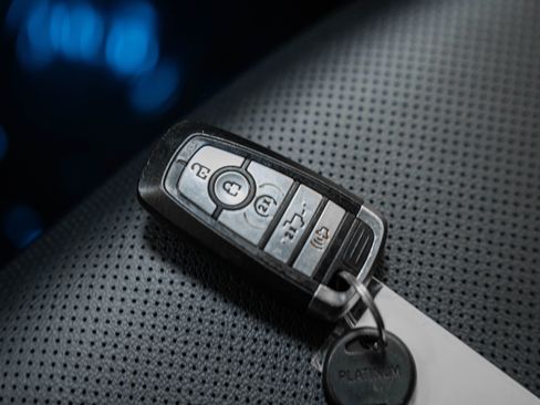 Certified 2023 Ford F150 Lariat w/ Equipment Group 502A High image 58