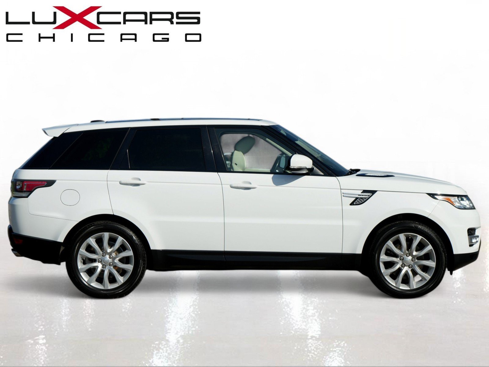 Used 2015 Land Rover Range Rover Sport HSE AWD/4WD image 9