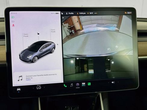 Used 2018 Tesla Model 3 Mid Range RWD image 28