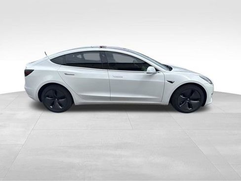 Used 2018 Tesla Model 3 Long Range AWD/4WD image 2