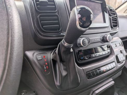 Used 2022 RAM ProMaster 2500 w/ Interior LED Lighting Group image 18