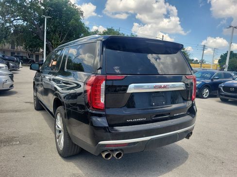 Used 2023 GMC Yukon XL Denali AWD/4WD image 10