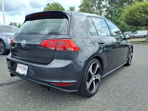 Used 2016 Volkswagen Golf 4-Door FWD image 17