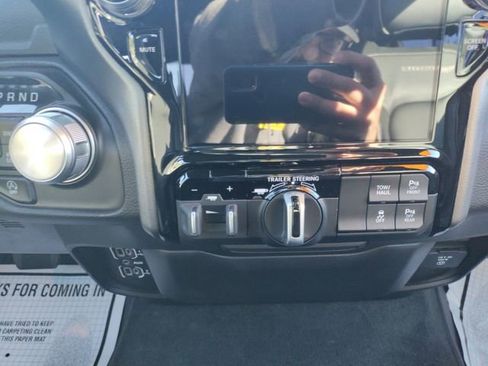 Used 2023 RAM 1500 Laramie image 11