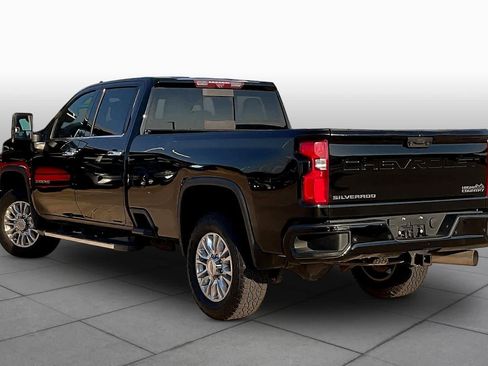 Used 2020 Chevrolet Silverado 3500 High Country w/ Technology Package AWD/4WD image 13