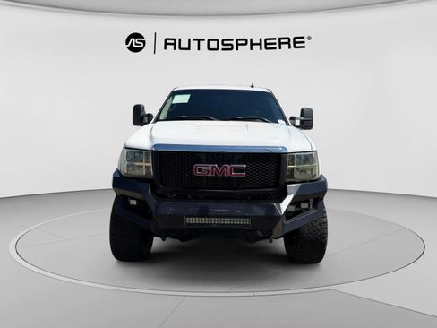 Used 2007 GMC Sierra 2500 SLT w/ Convenience Package AWD/4WD image 2