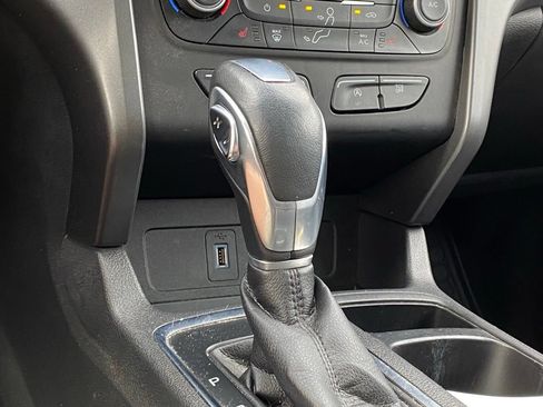 Used 2019 Ford Escape SEL AWD/4WD image 15