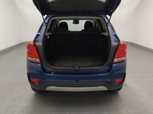 Used 2020 Chevrolet Trax LT FWD image 29