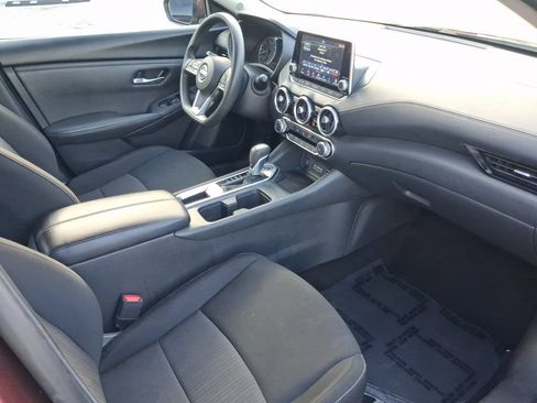 Used 2024 Nissan Sentra SV FWD image 28