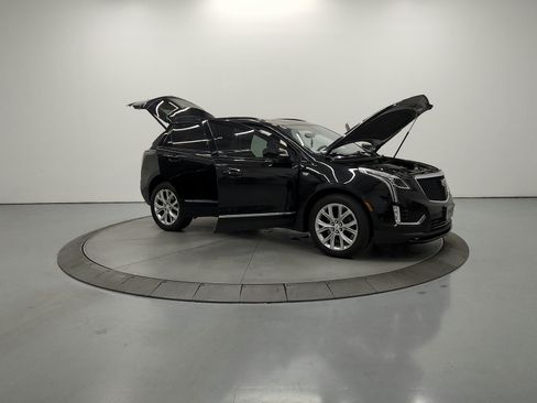 Used 2021 Cadillac XT5 Sportv AWD/4WD image 9