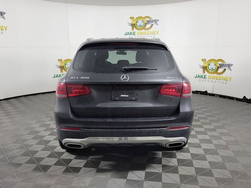 Used 2020 Mercedes-Benz GLC 300 4MATIC image 3