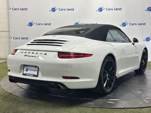 Used 2015 Porsche 911 Carrera S RWD image 3