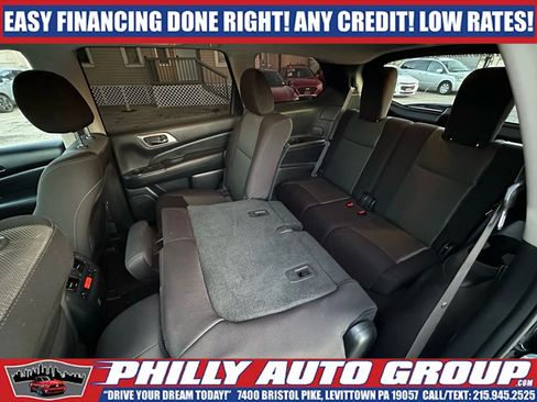Used 2018 Nissan Pathfinder S AWD/4WD image 15