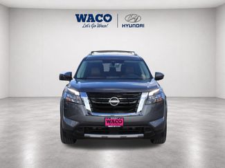 Used 2025 Nissan Pathfinder Platinum w/ Cargo Package FWD video 2