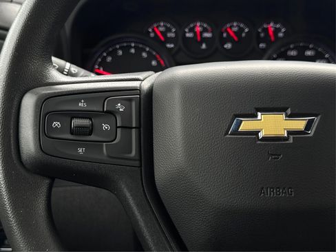 Used 2024 Chevrolet Silverado 1500 Custom image 31