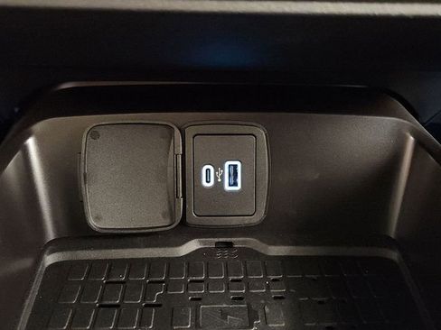 New 2024 Ford Bronco Wildtrak image 18