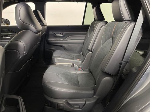 New 2026 Toyota Grand Highlander AWD Hybrid image 13