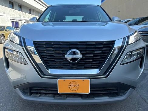 Used 2023 Nissan Rogue SV FWD image 11