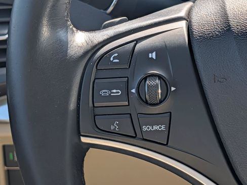 Used 2020 Acura MDX SH-AWD image 12