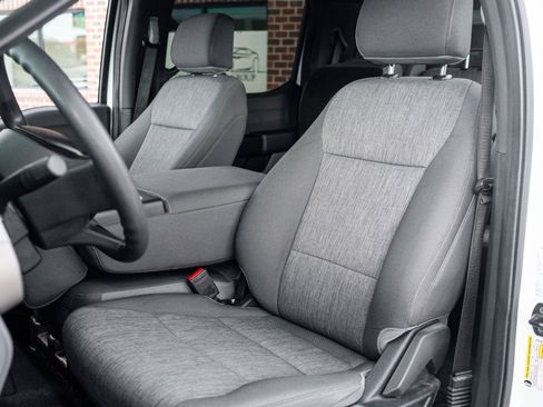 Used 2021 Ford F150 XL w/ Trailer Tow Package image 15