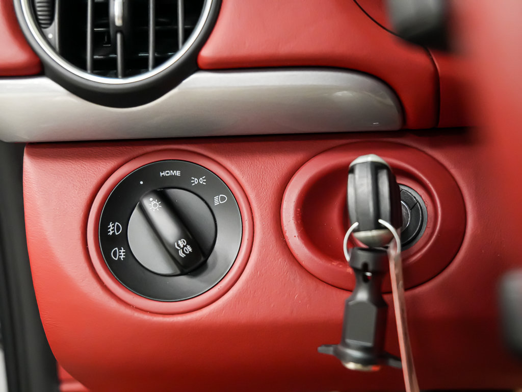 Used 2008 Porsche Boxster RS 60 Spyder RWD image 32