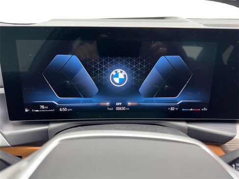 Used 2025 BMW 330i xDrive Sedan w/ Premium Package image 58