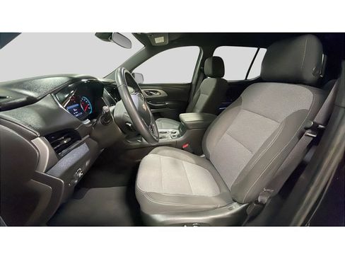 Used 2023 Chevrolet Traverse LT AWD/4WD image 12