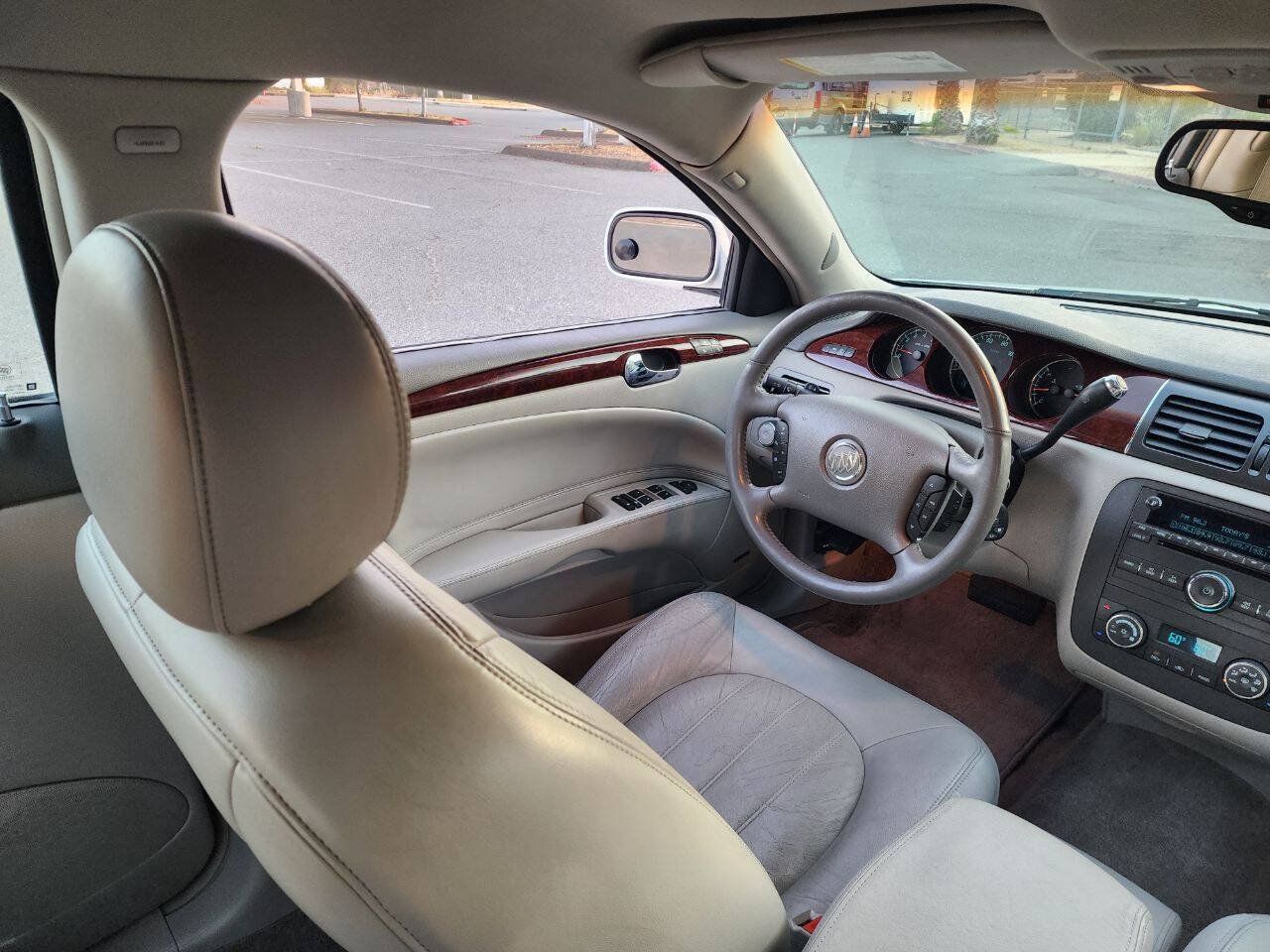 Used 2007 Buick Lucerne CXL w/ Luxury Package FWD image 21
