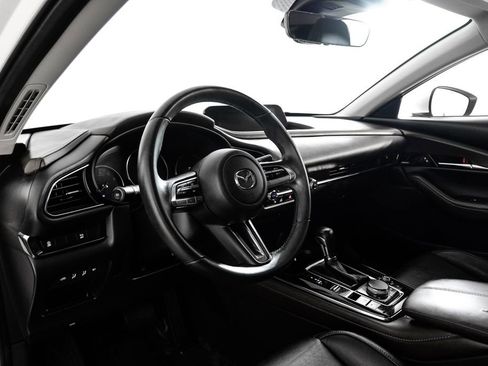 Used 2021 MAZDA CX-30 FWD 2.5 S w/ Premium Package image 2