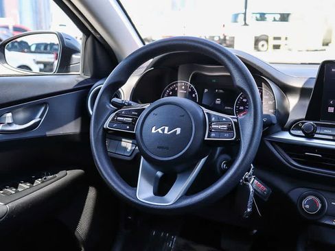 Used 2023 Kia Forte LXS FWD image 15