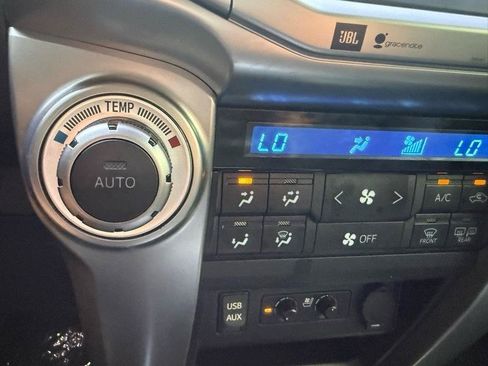 Used 2016 Toyota 4Runner Limited AWD/4WD image 52