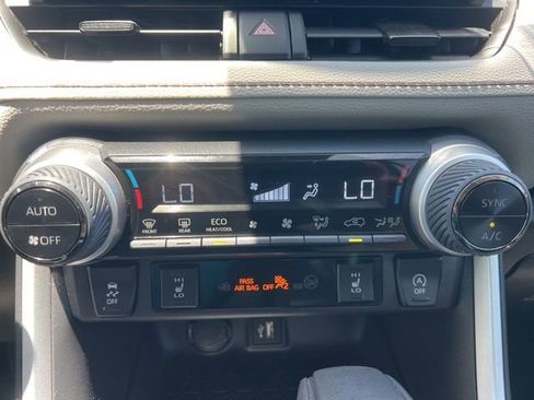 Used 2024 Toyota RAV4 XLE w/ Convenience Package AWD/4WD image 18